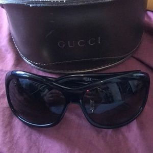 gucci sunglass